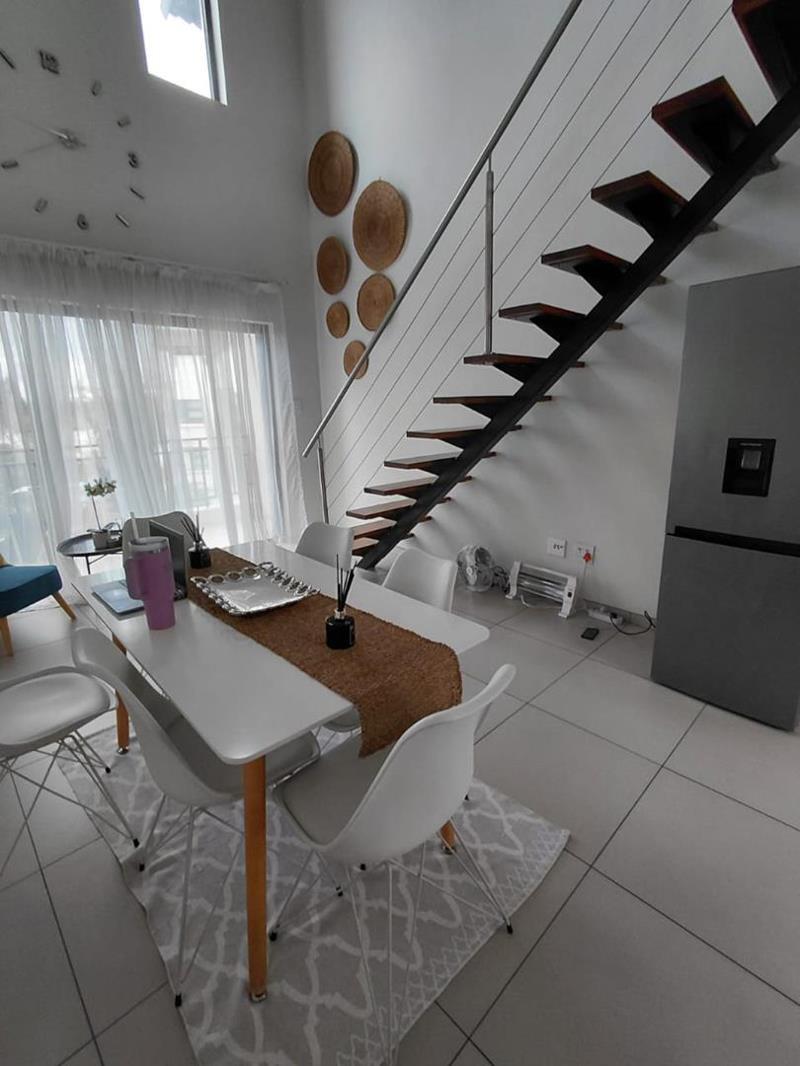 2 Bedroom Apartment in Fourways