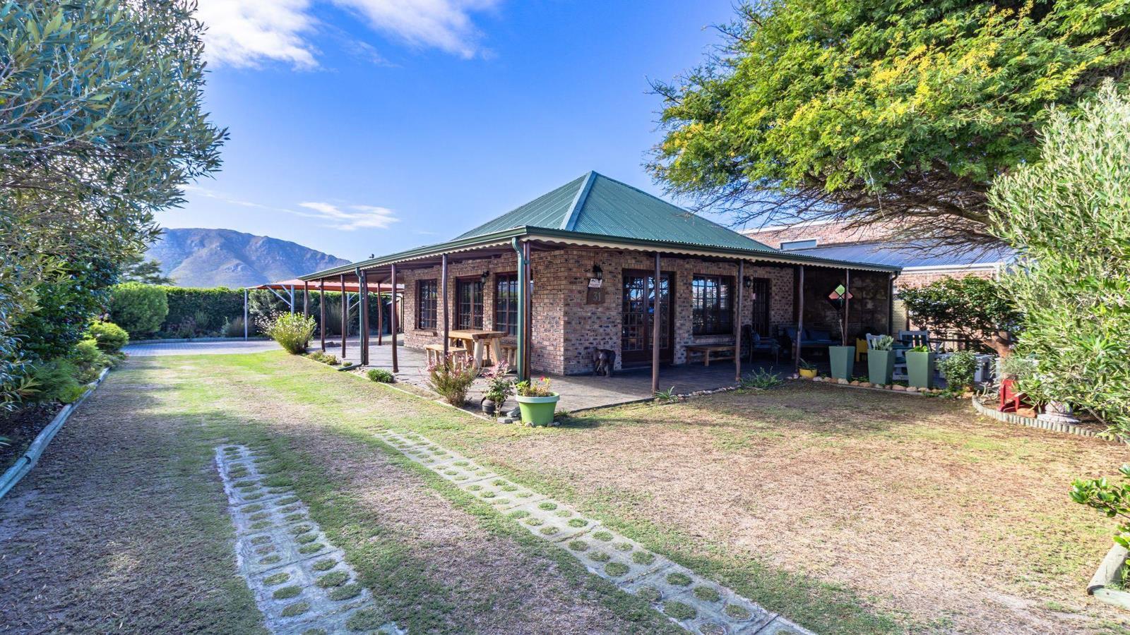 2 Bedroom House in De Kelders