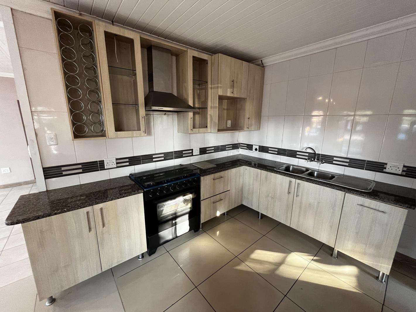 2 Bedroom Duet in Pretoria North