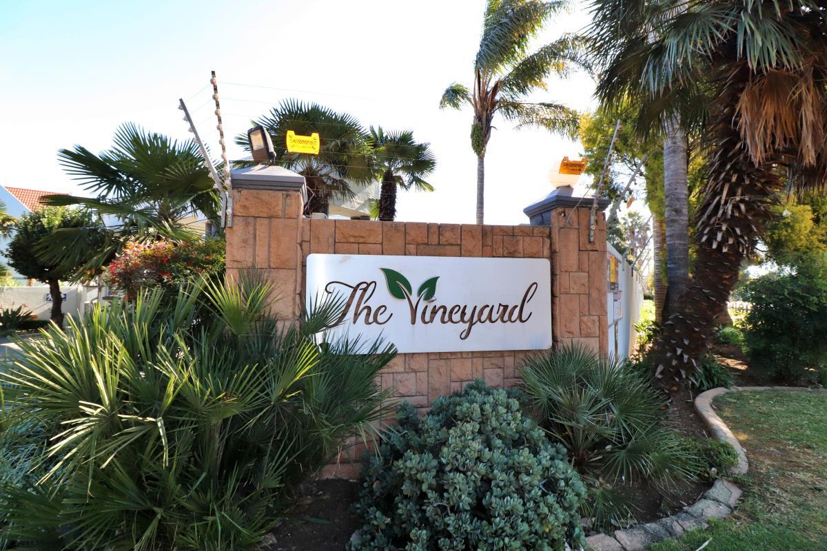 2 Bedroom Apartment in Eden Glen