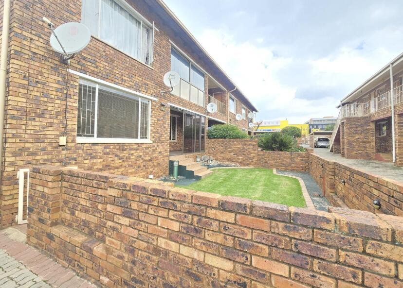 2 Bedroom Apartment in New Redruth