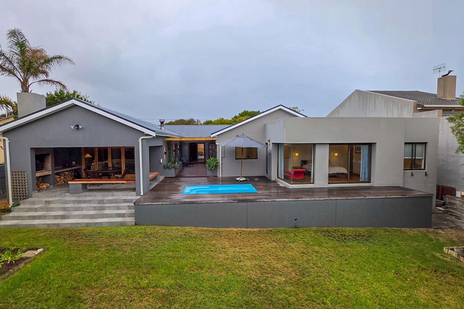 3 Bedroom House in Flamingo Vlei