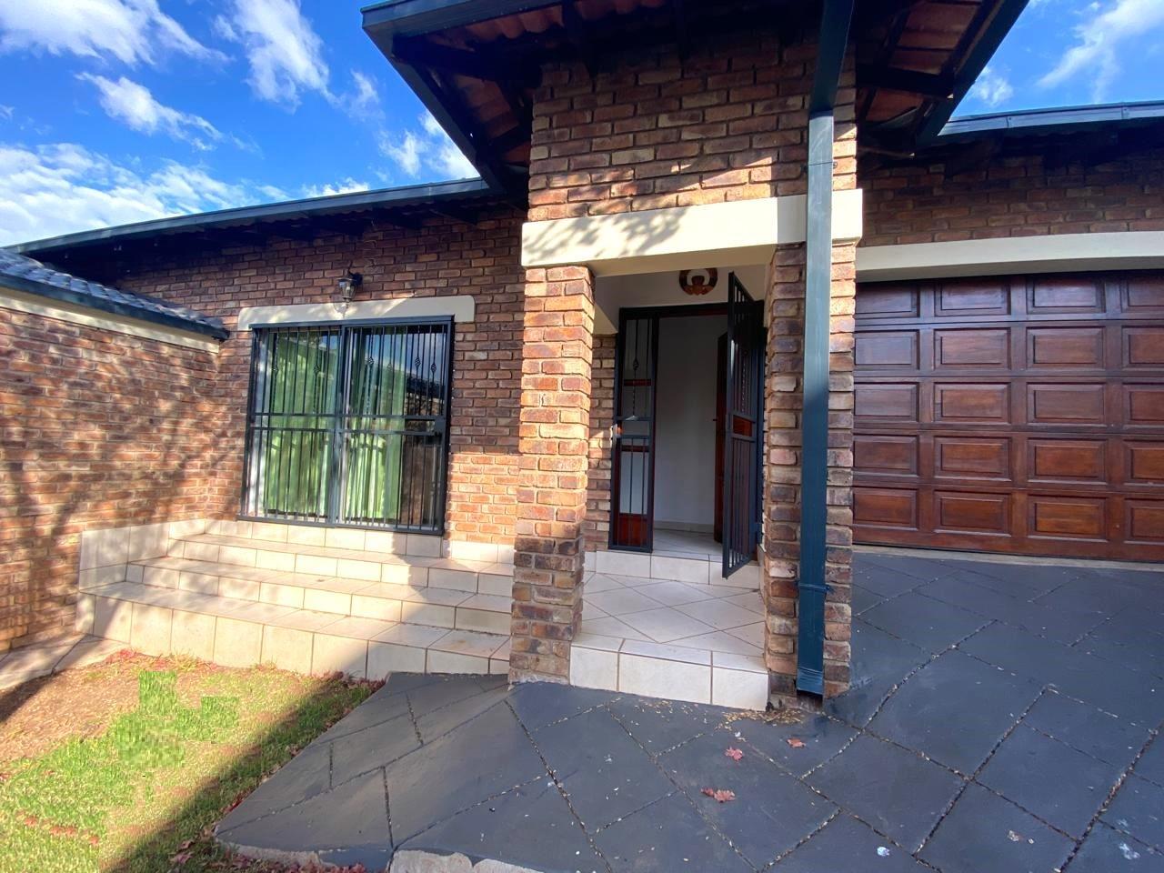 3 Bedroom House in Highveld