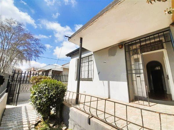 2 Bedroom House in Turffontein