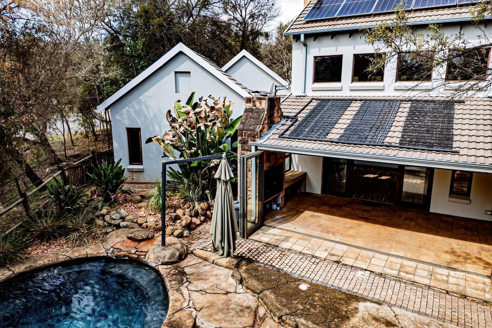 4 Bedroom House in The Coves