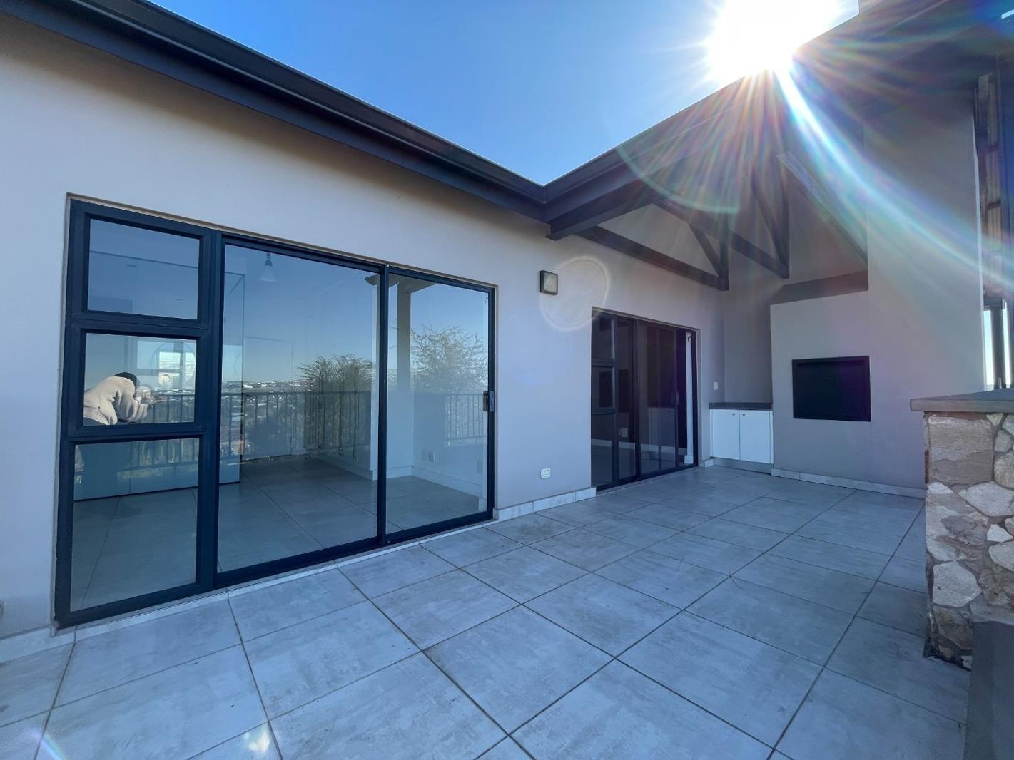 2 Bedroom Apartment in Waterfall Estate