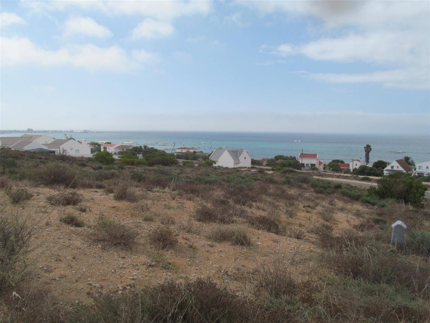482 m² Land available in Da Gama Bay