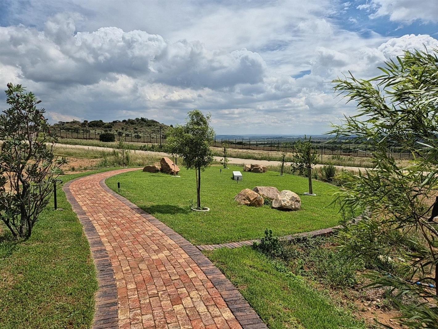 817 m² Land available in Potchefstroom Central