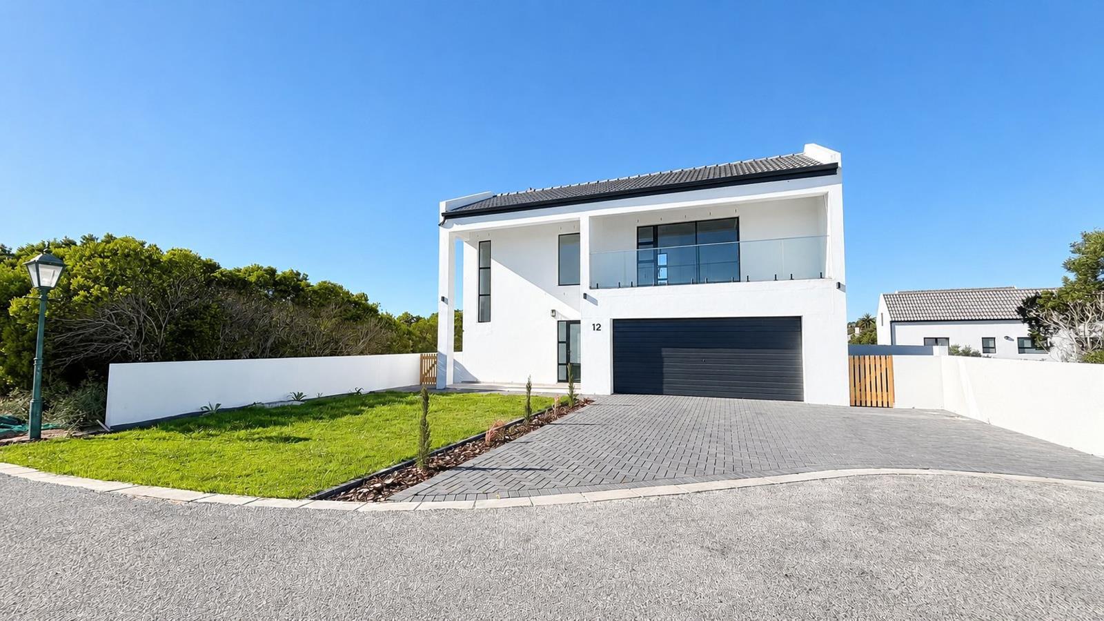 3 Bedroom House in Shelley Point