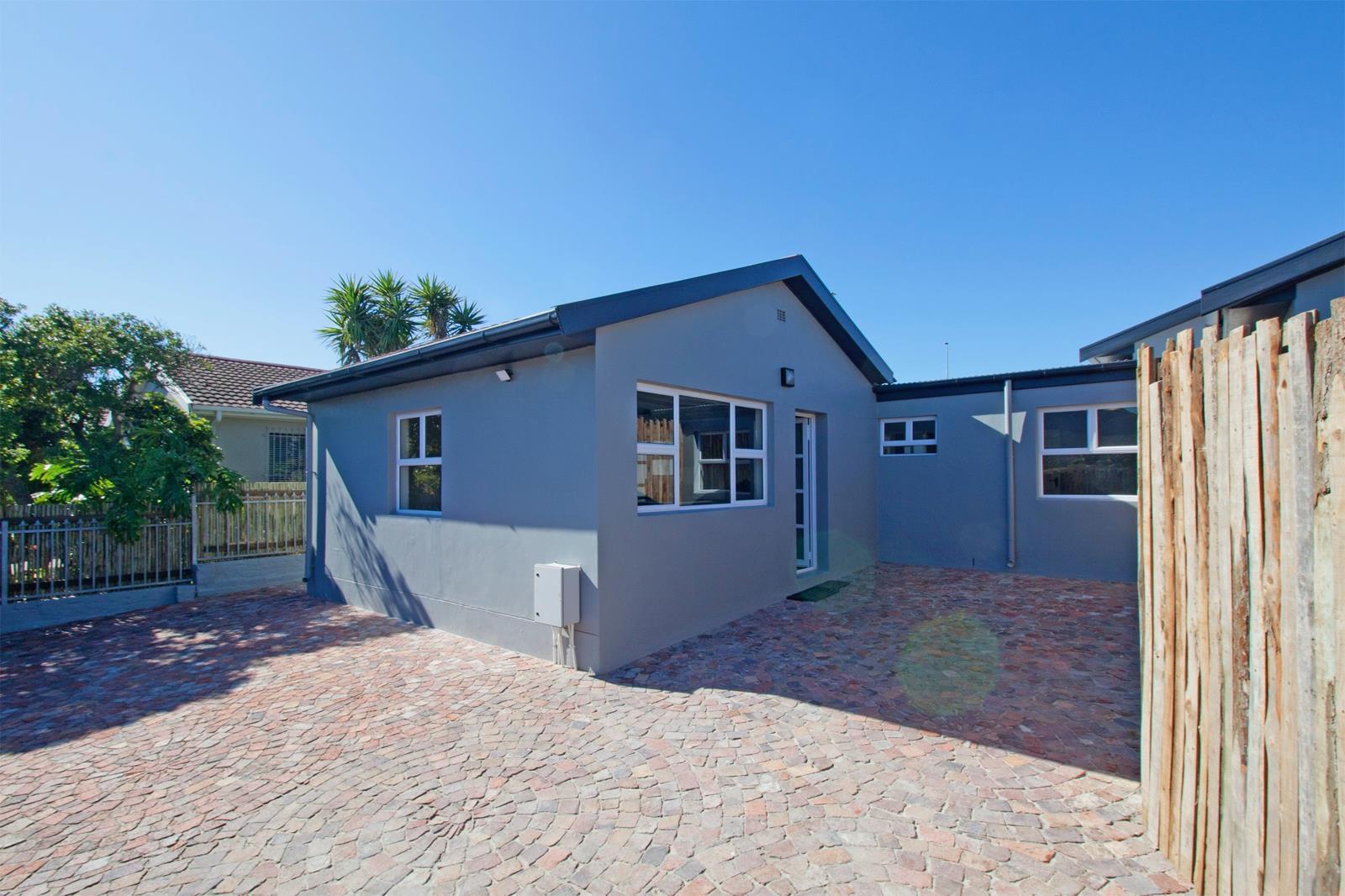 3 Bedroom House in Sunnydale