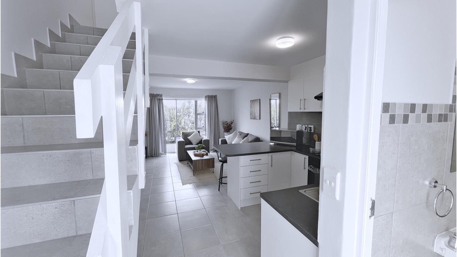 2 Bedroom Duplex in Stratford Green