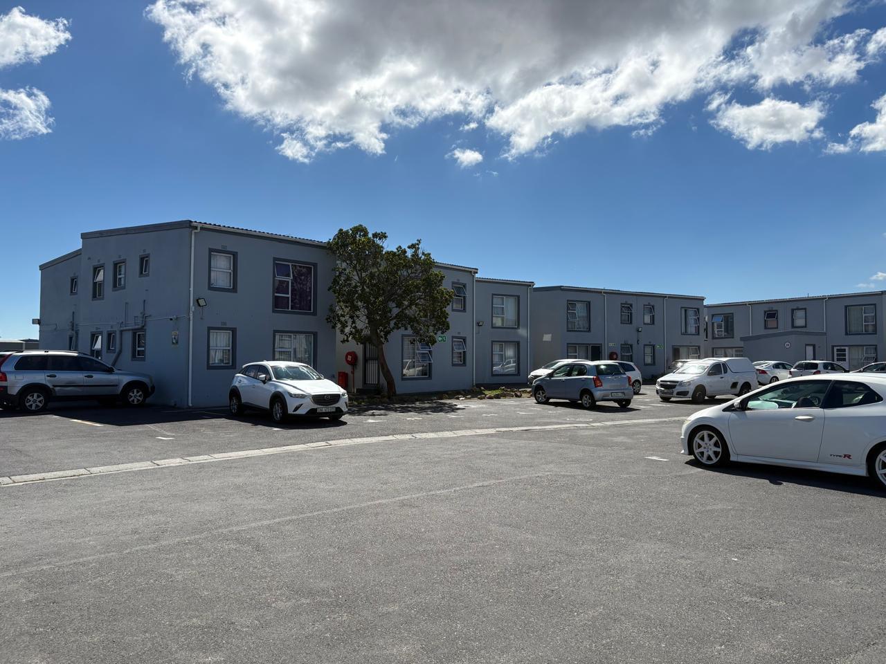 3 Bedroom Apartment in Ottery