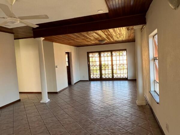 4 Bedroom House in Glenvista