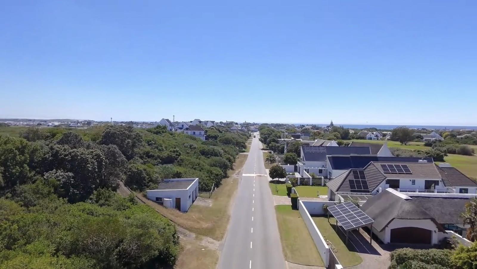 1 348 m² Land available in St Francis Bay