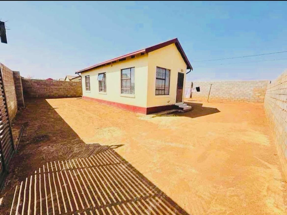 3 Bedroom House in Bram Fisherville