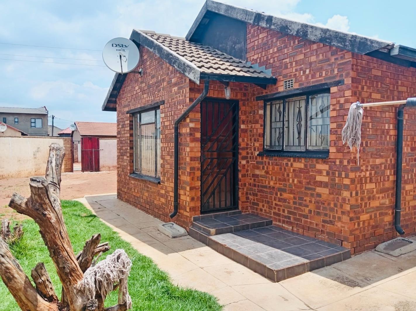 3 Bedroom House in Protea Glen