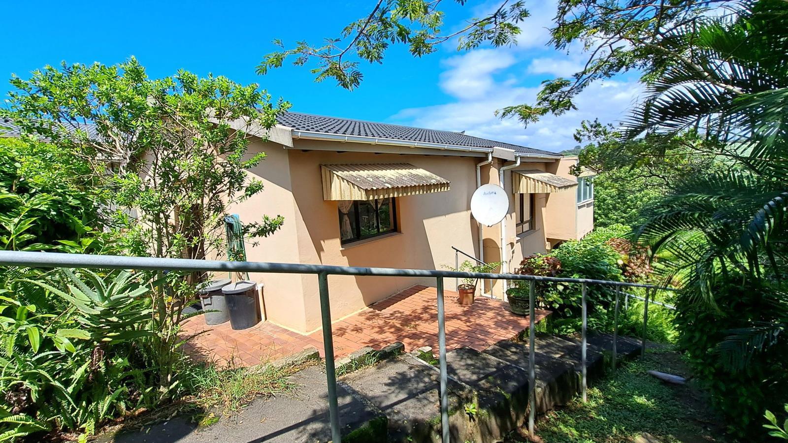 2 Bedroom Townhouse in Hibberdene