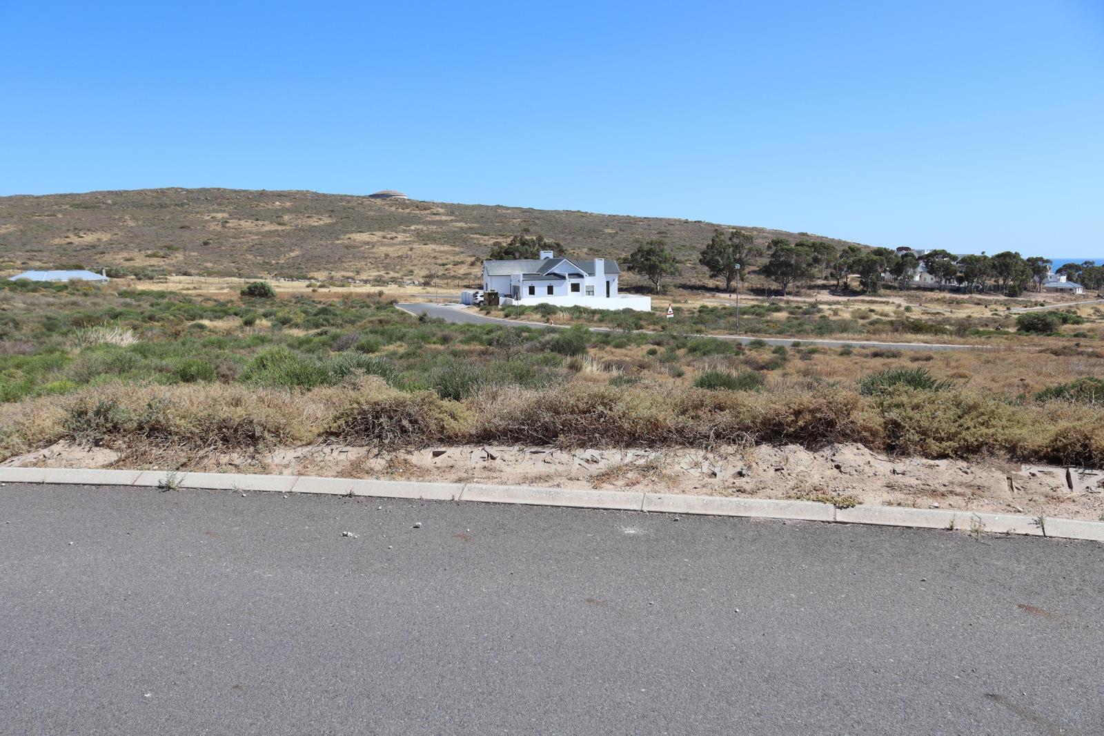 408 m² Land available in St Helena Views