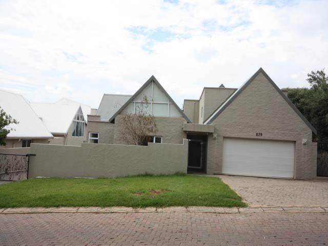 4 Bedroom House in Featherbrooke Estate