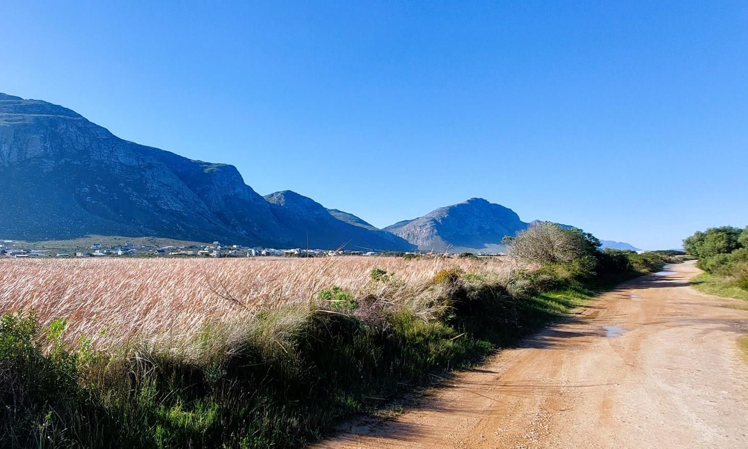 600 m² Land available in Bettys Bay