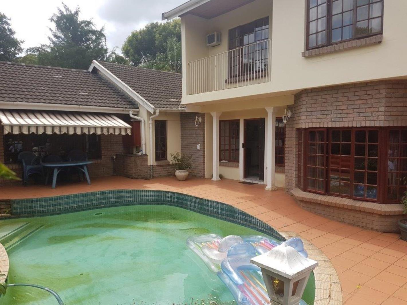 5 Bedroom House in Wembley