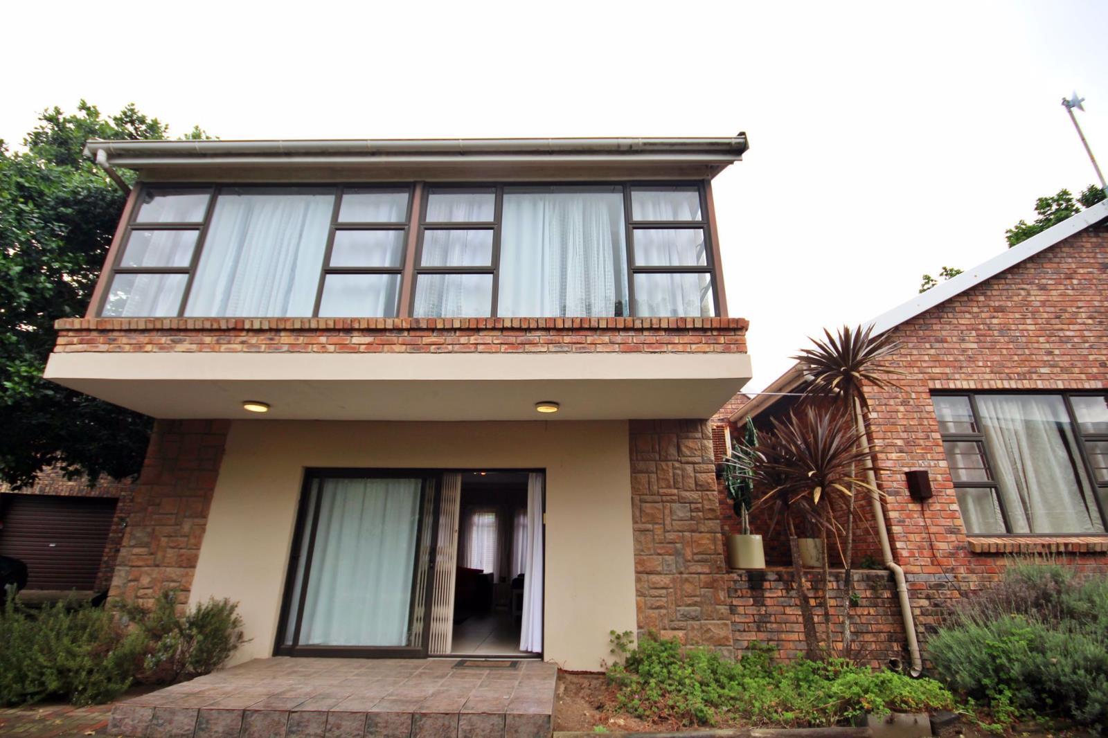 4 Bedroom House in West Bank