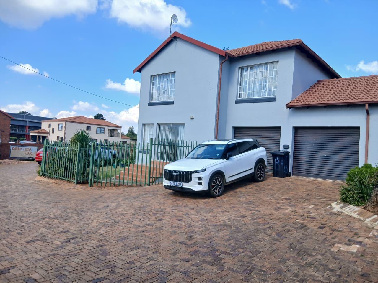3 Bedroom House in Elandspark