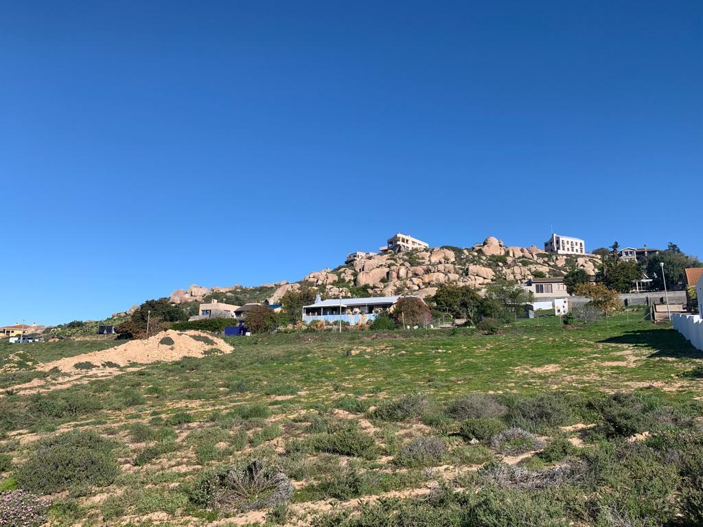 878 m² Land available in Da Gama Bay