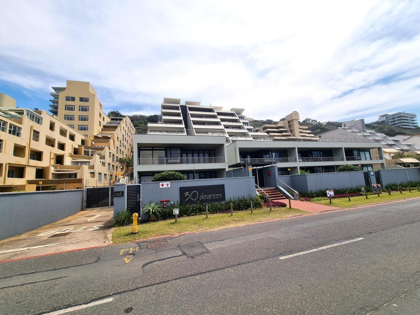 3 Bedroom Apartment in Umdloti Beach