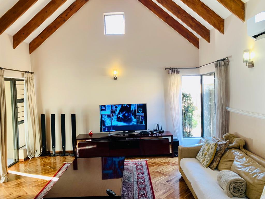 3 Bedroom Townhouse in Lonehill
