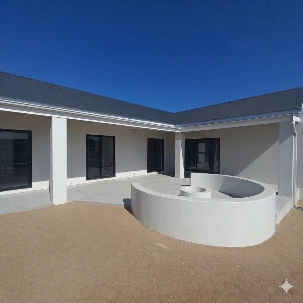 3 Bedroom House in Saldanha Heights