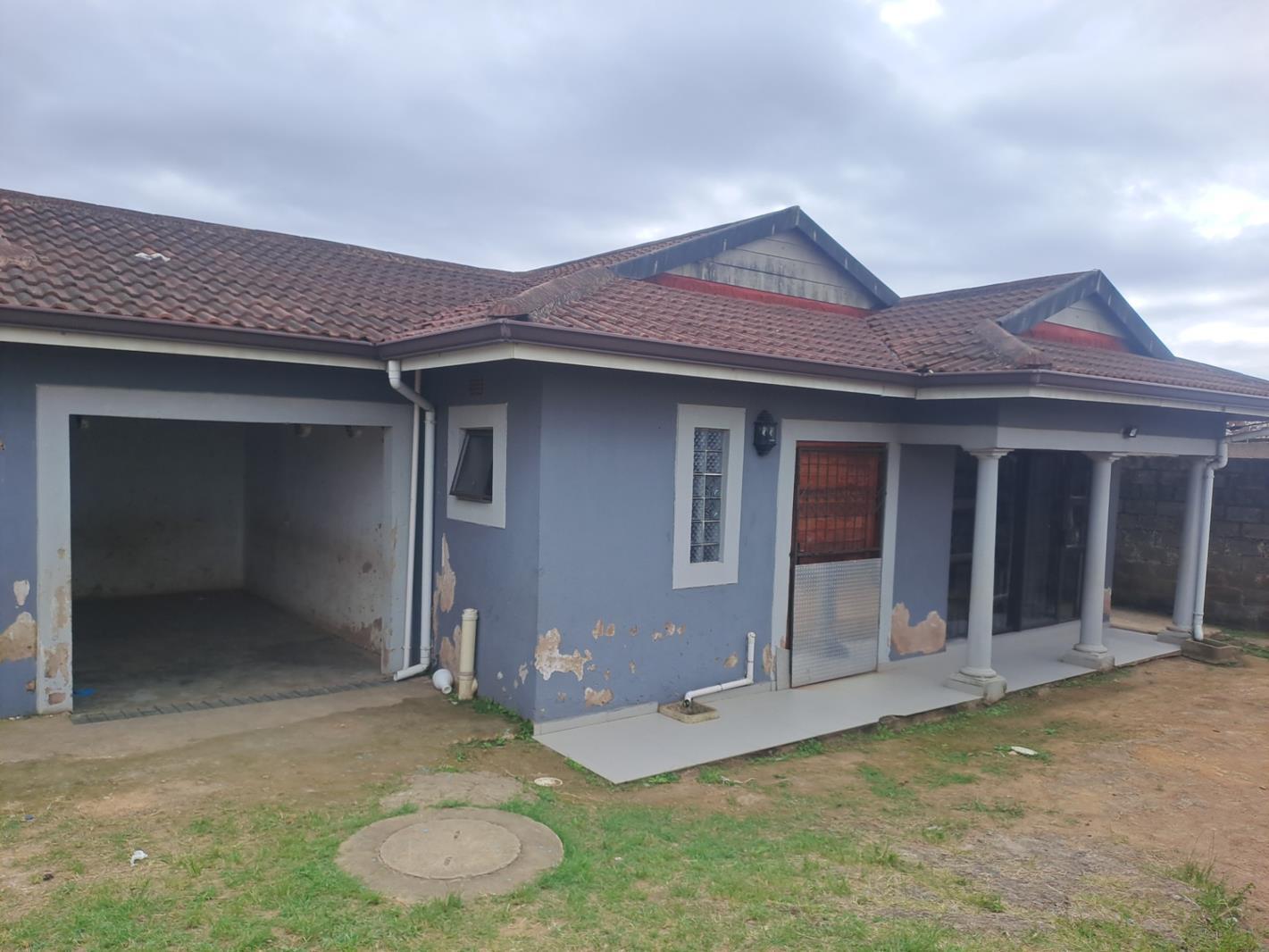 3 Bedroom House in Umlazi