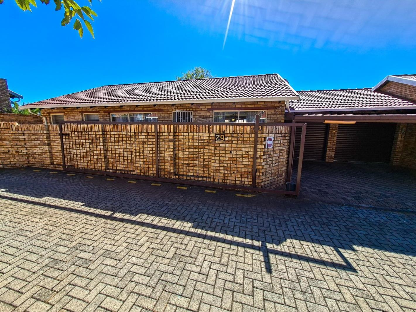 3 Bedroom Apartment in Noordheuwel