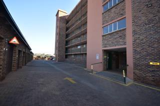 3 Bedroom Apartment in Sinoville