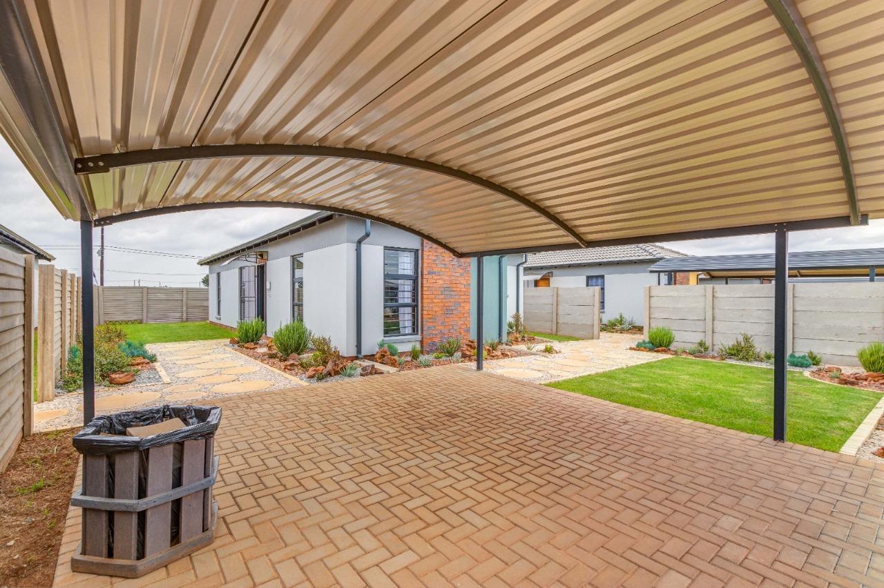 3 Bedroom House in Jabulani