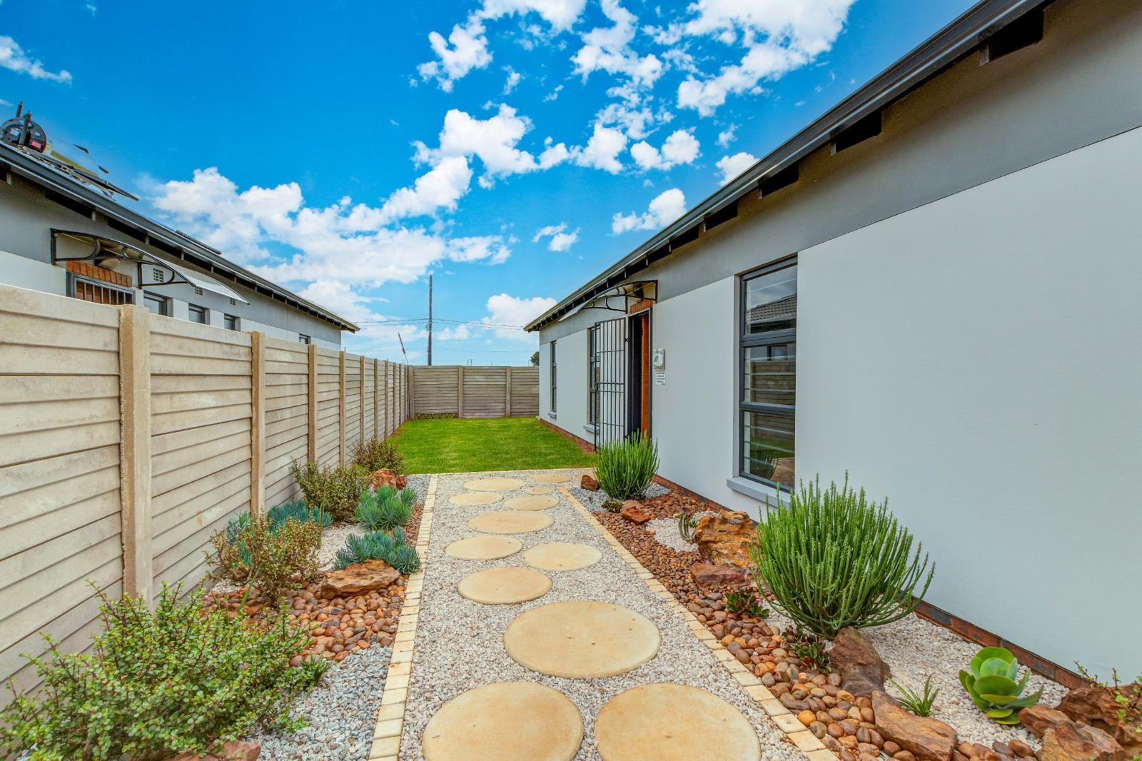 3 Bedroom House in Naledi