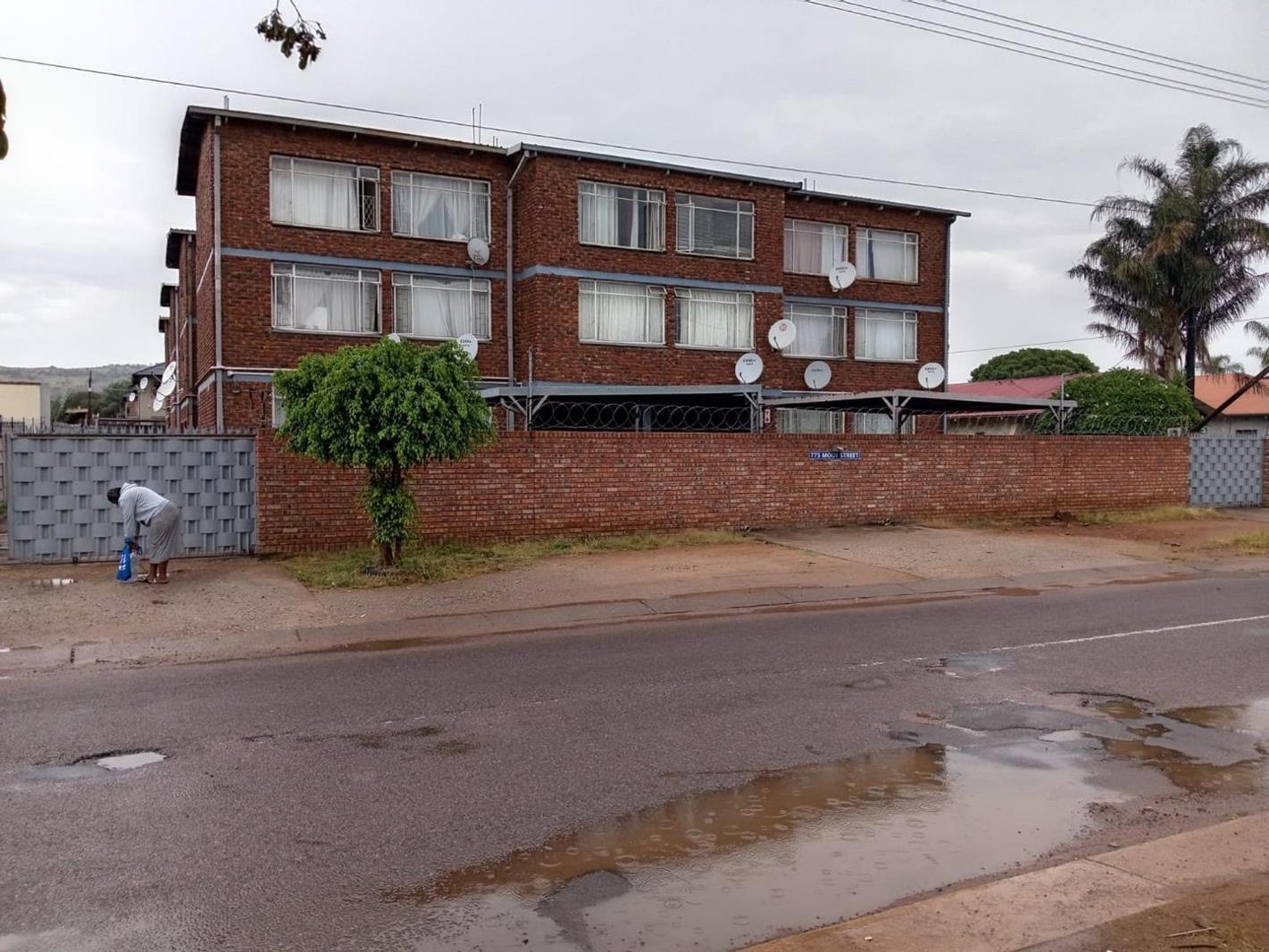 1 Bedroom Apartment in Daspoort