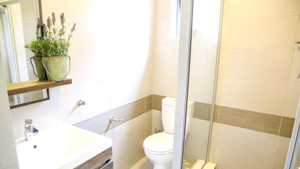 2 Bedroom Apartment in Carlswald Estate