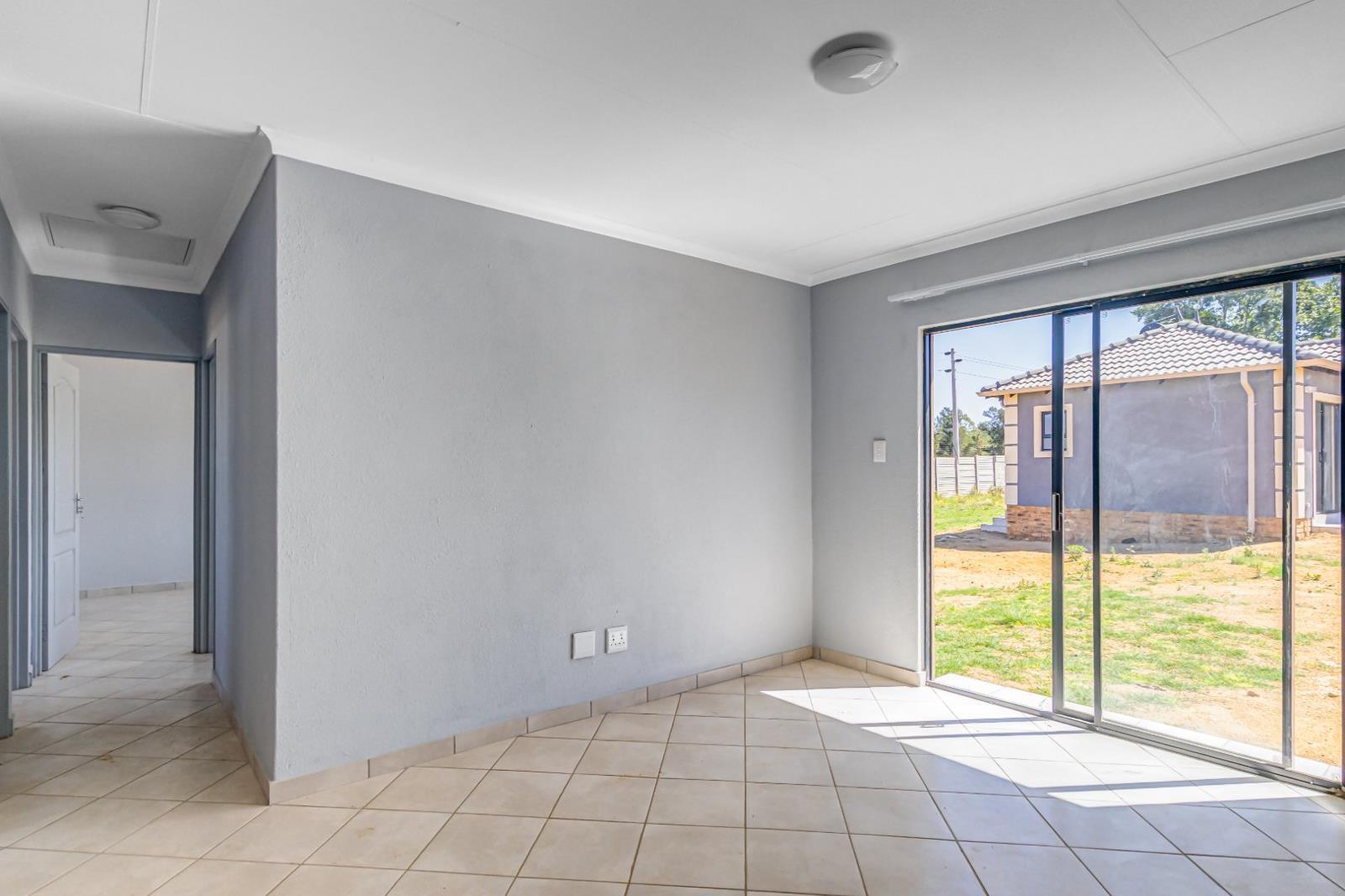 2 Bedroom Simplex in Selcourt