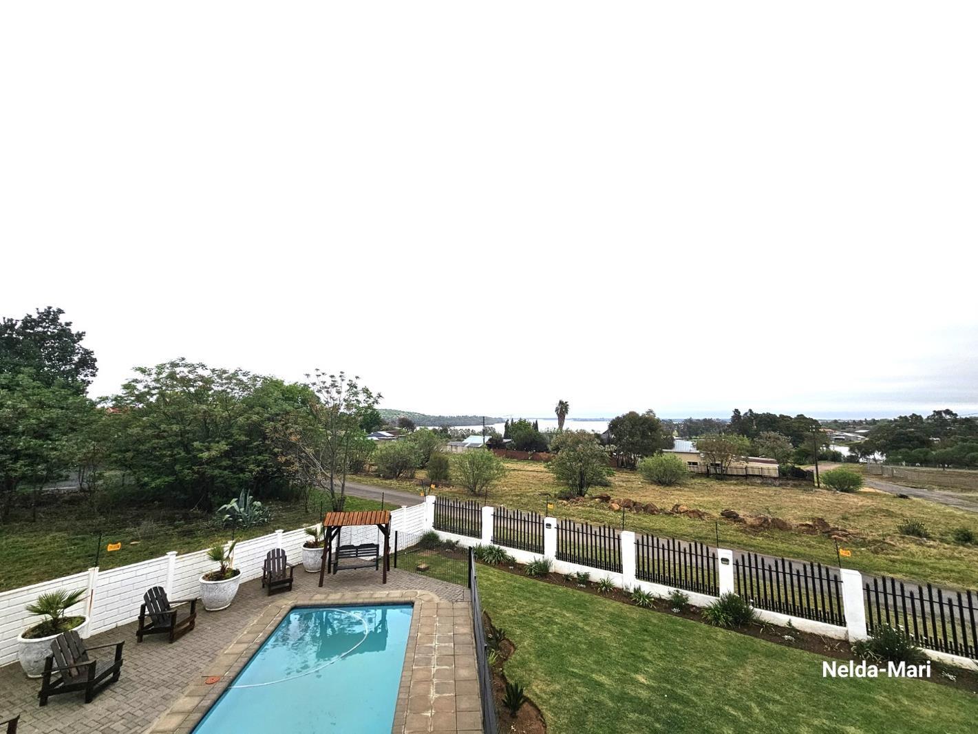 4 Bedroom House in Vaal Marina
