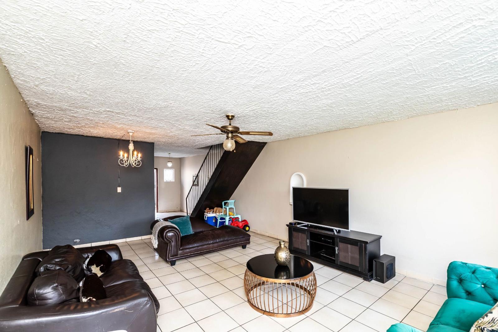 3 Bedroom Townhouse in Cambridge West