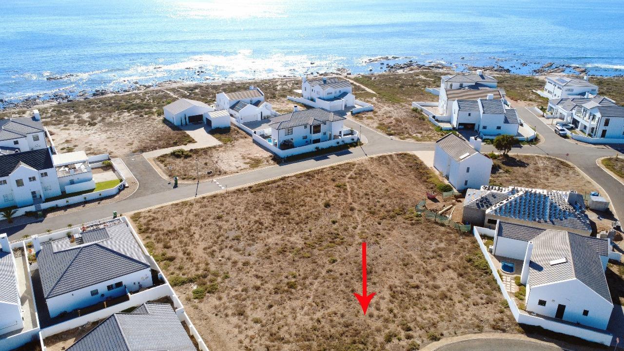 400 m² Land available in Sandy Point