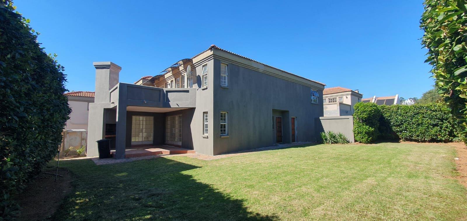 3 Bedroom Townhouse in Equestria