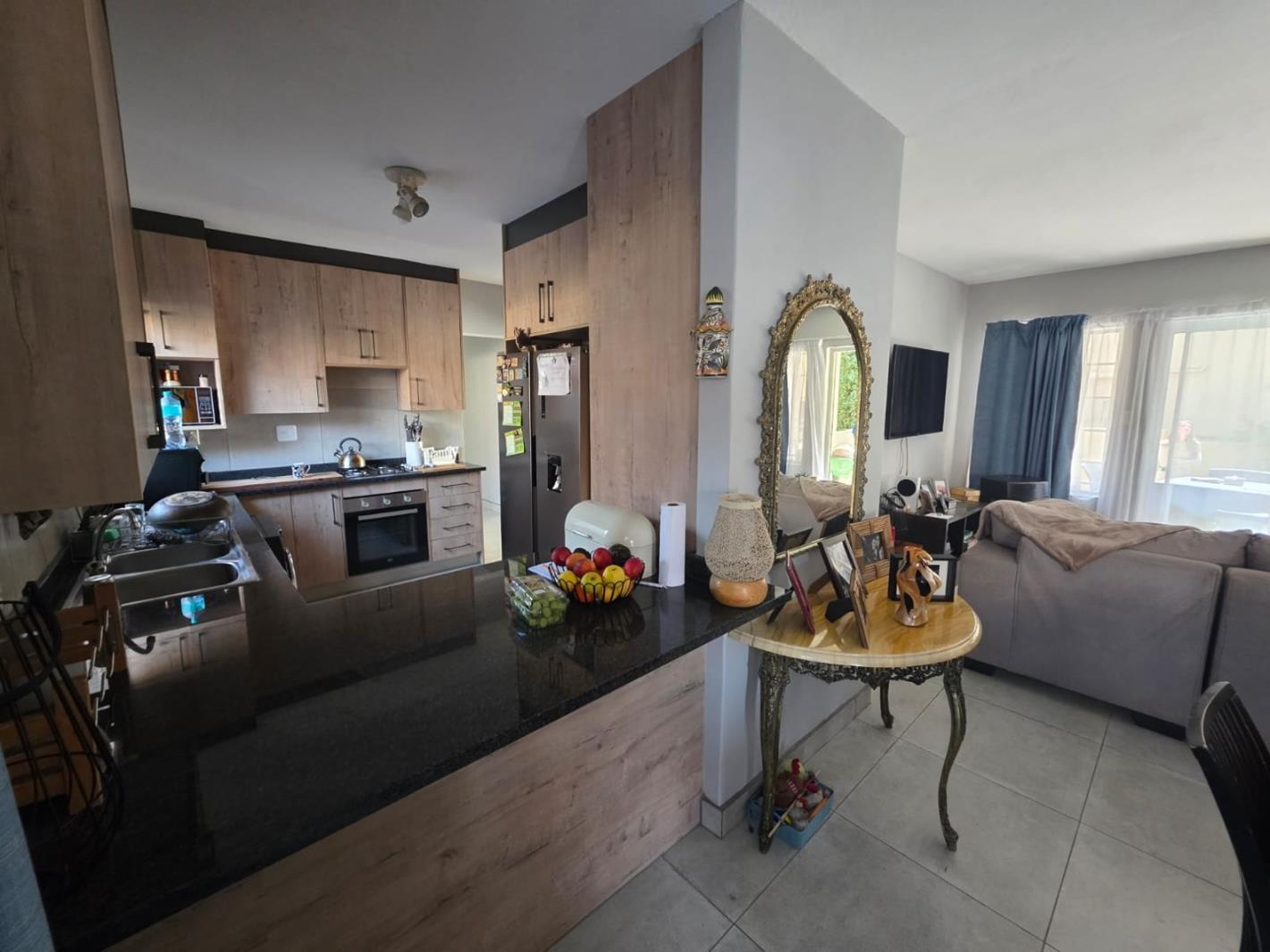 3 Bedroom Townhouse in Glen Marais
