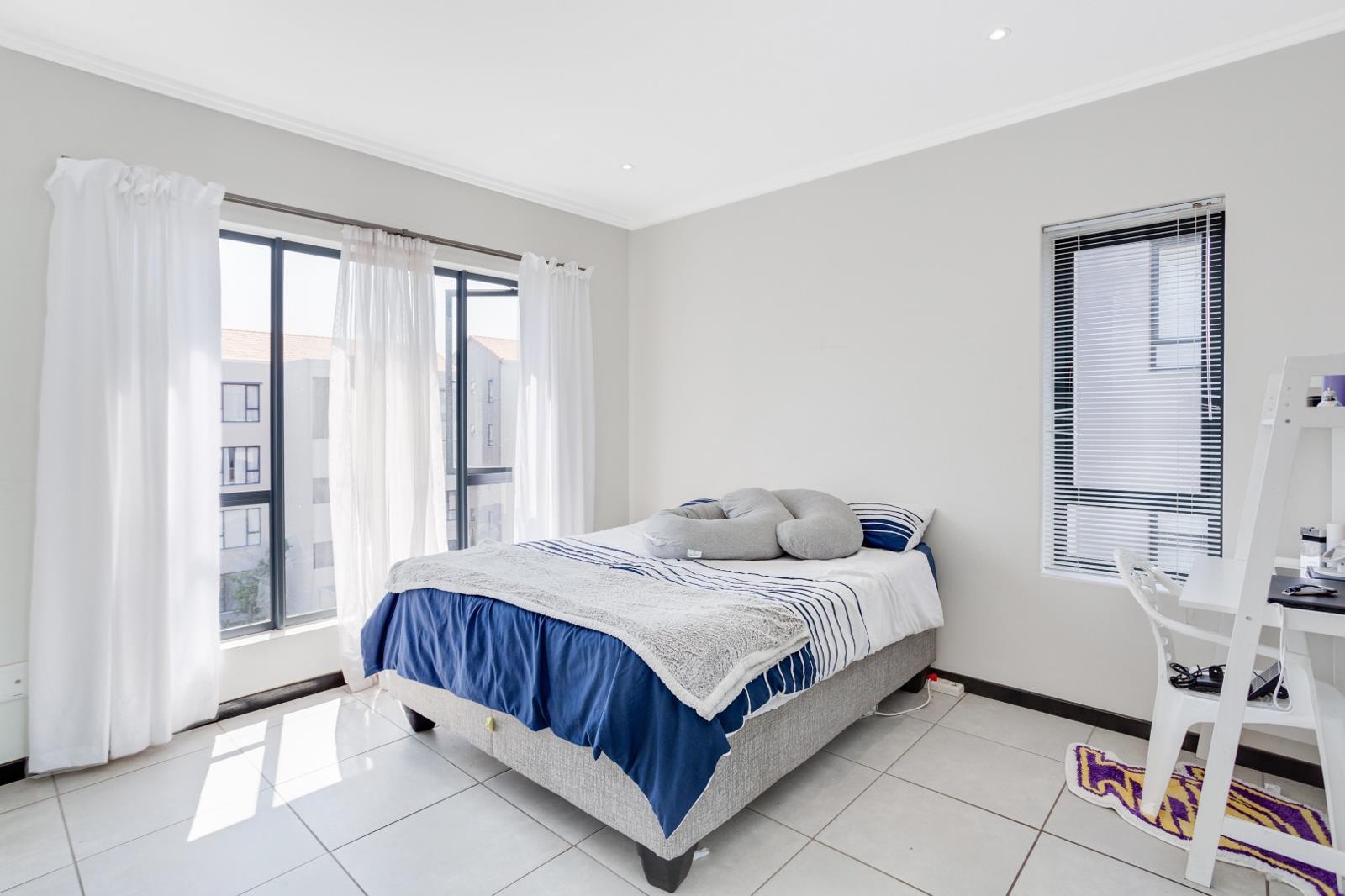 2 Bedroom Apartment in Fourways