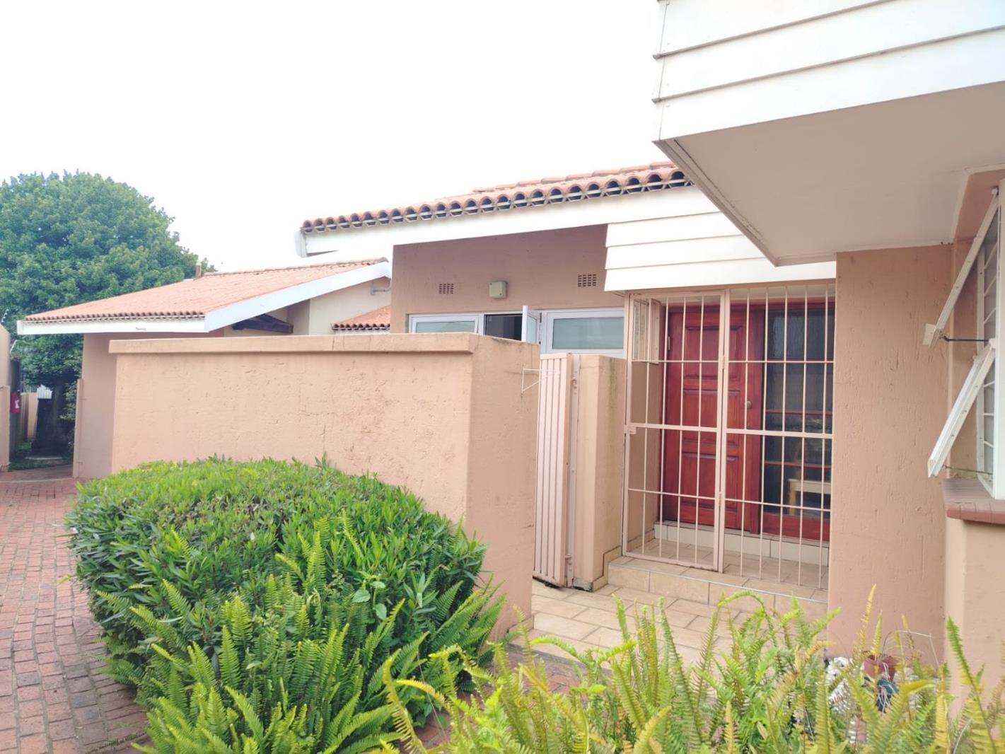 2 Bedroom Townhouse in Woodmead
