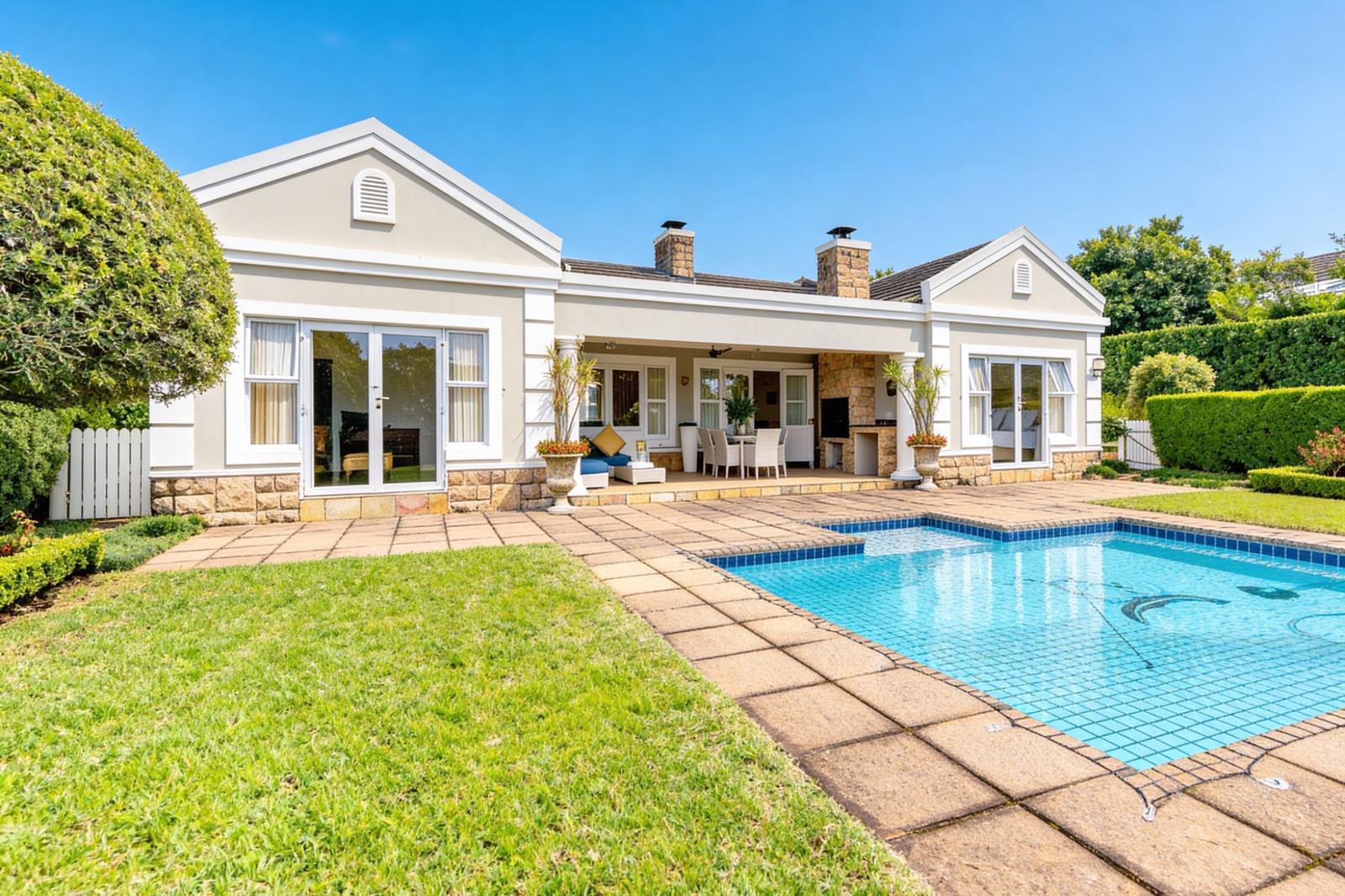 4 Bedroom Townhouse in Hillcrest Central