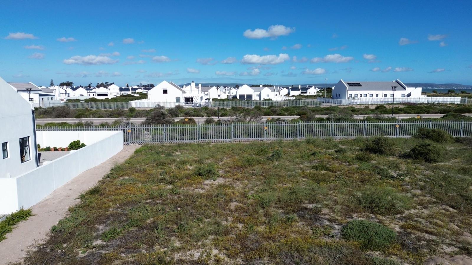 519 m² Land available in Velddrif