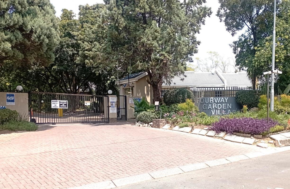 2 Bedroom Townhouse in Broadacres