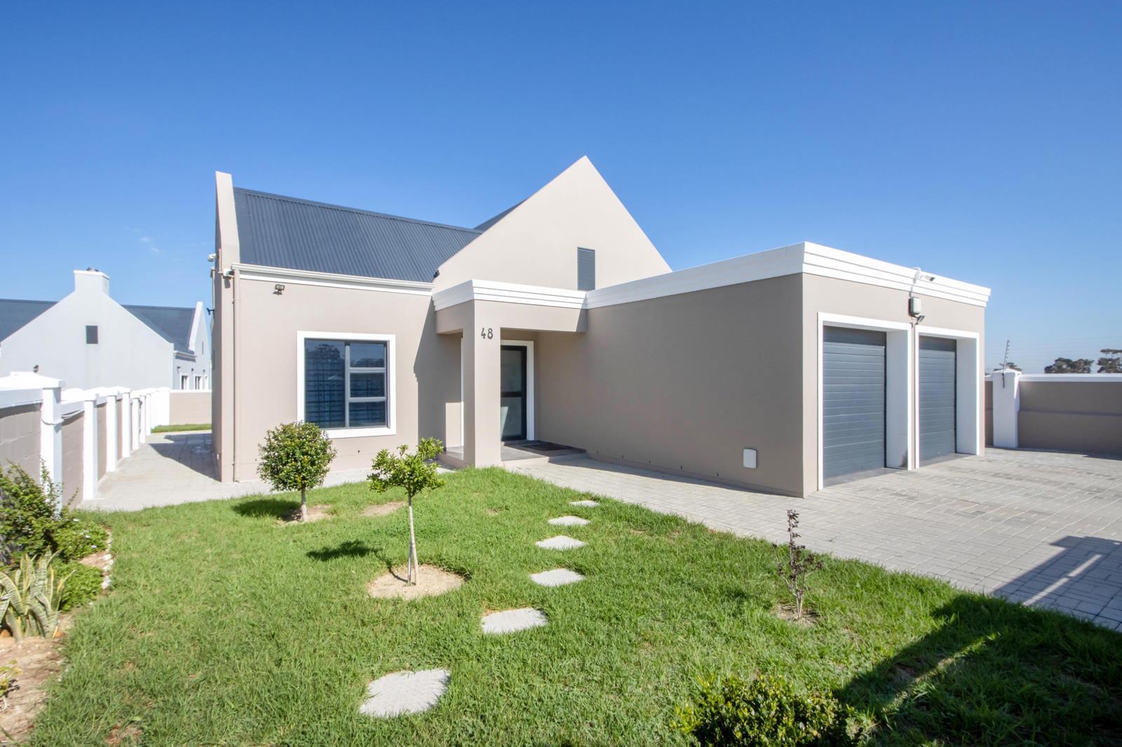 3 Bedroom House in Admirals Park